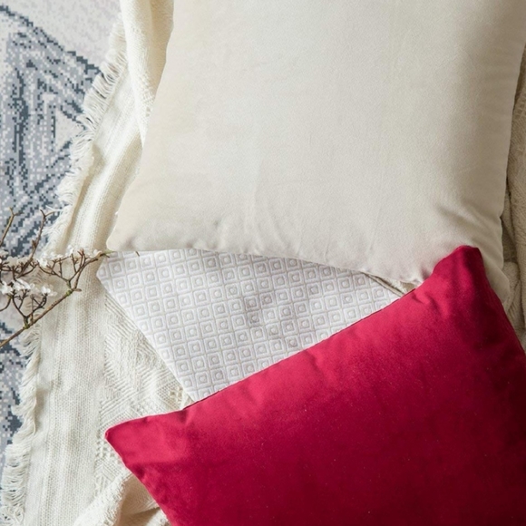 Pillow Cover Set - Picture 4 of 6